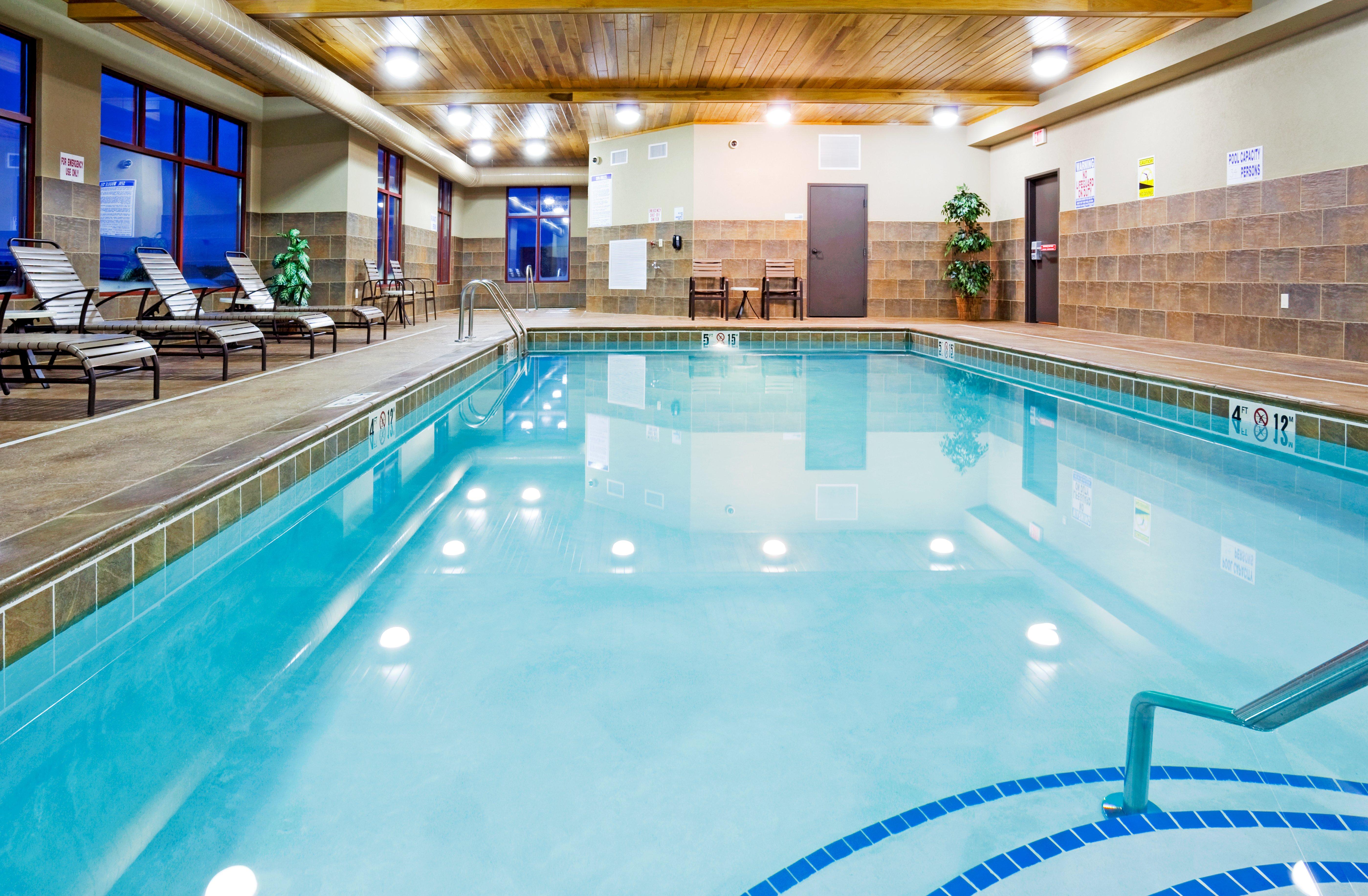 Comfort Inn & Suites Mountain Iron And Virginia Екстериор снимка