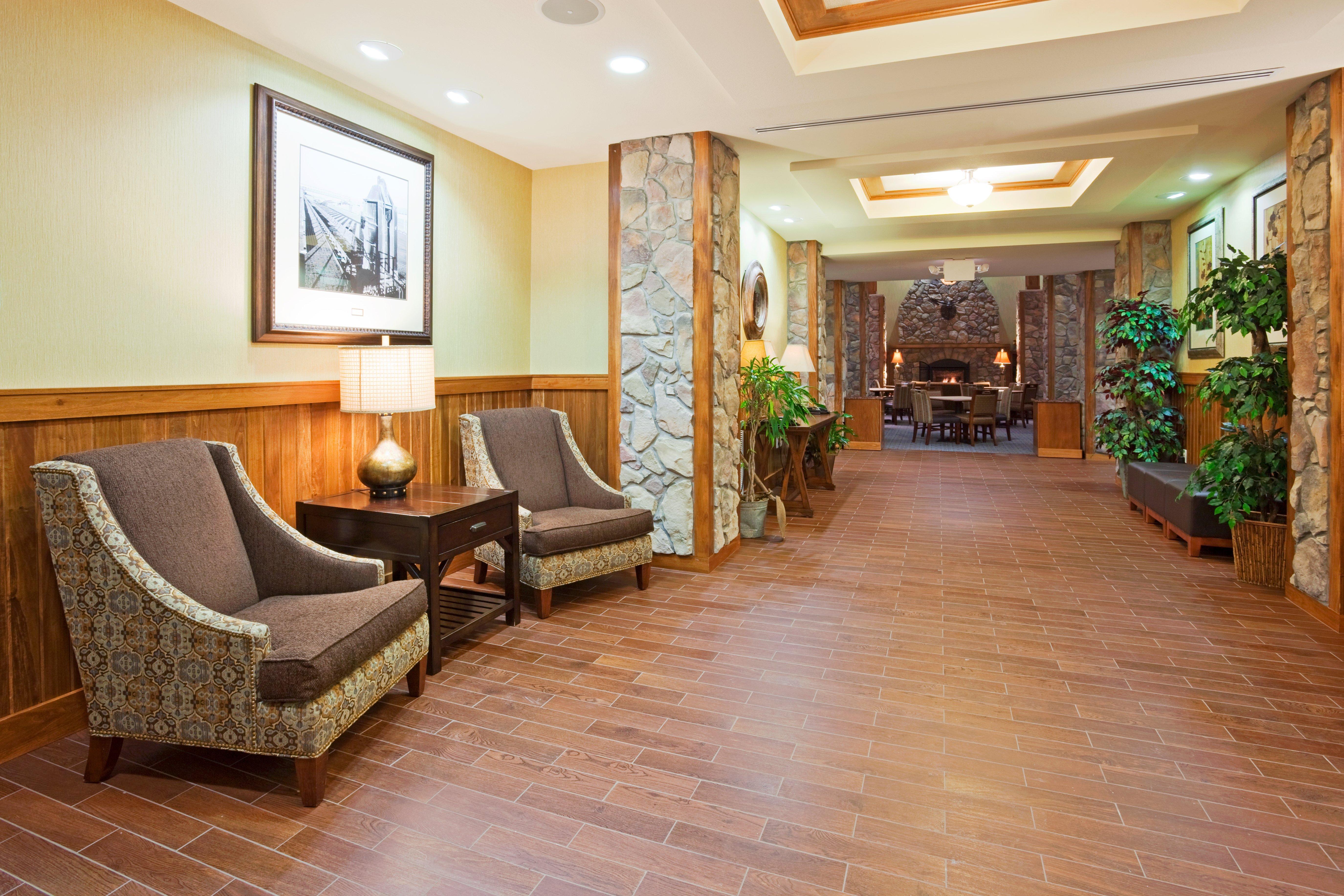 Comfort Inn & Suites Mountain Iron And Virginia Екстериор снимка