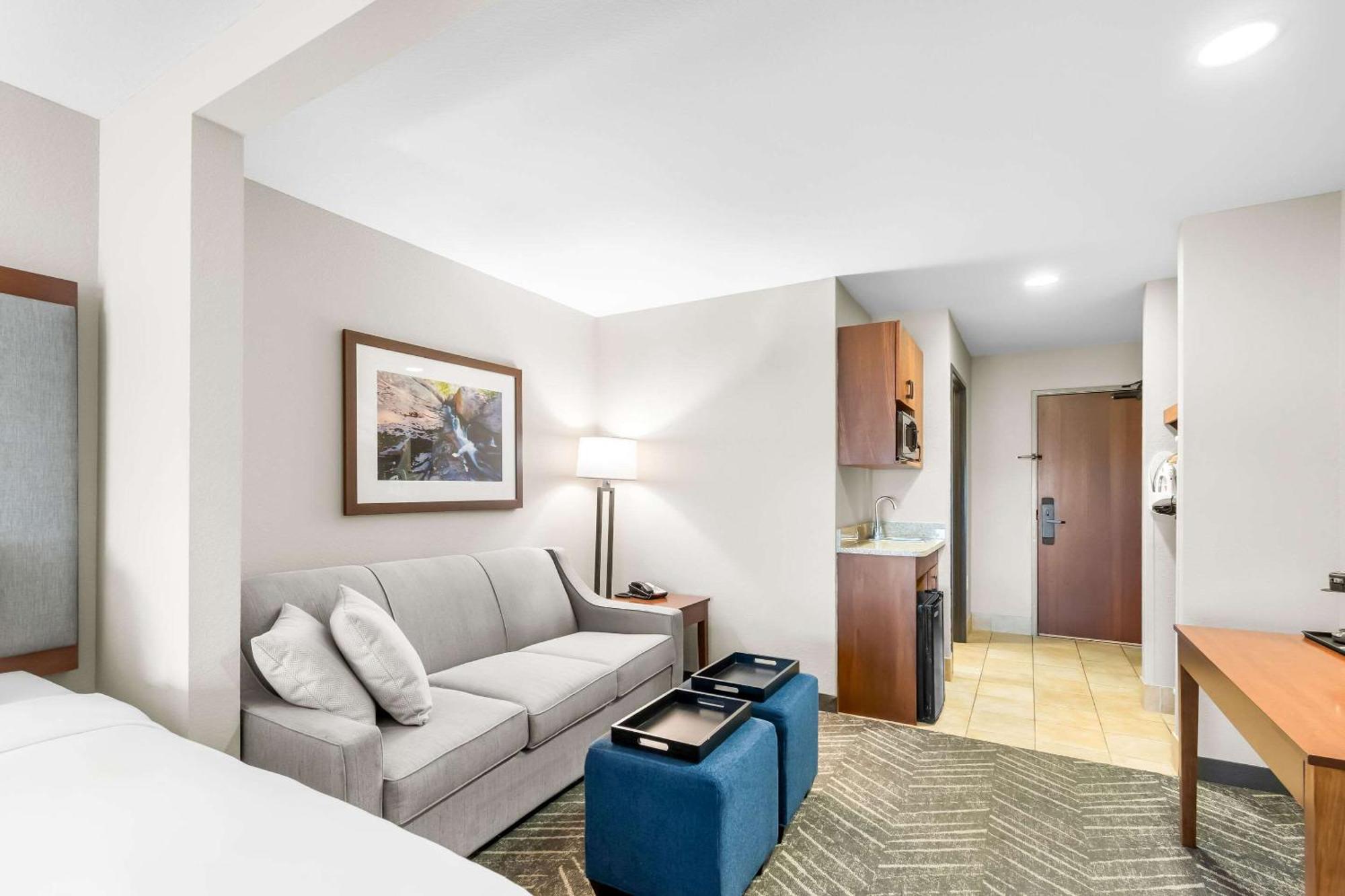 Comfort Inn & Suites Mountain Iron And Virginia Екстериор снимка