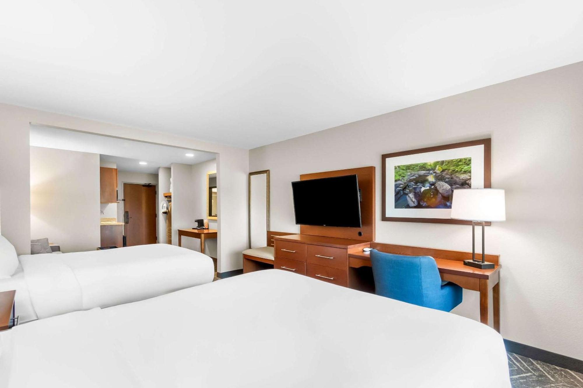 Comfort Inn & Suites Mountain Iron And Virginia Екстериор снимка
