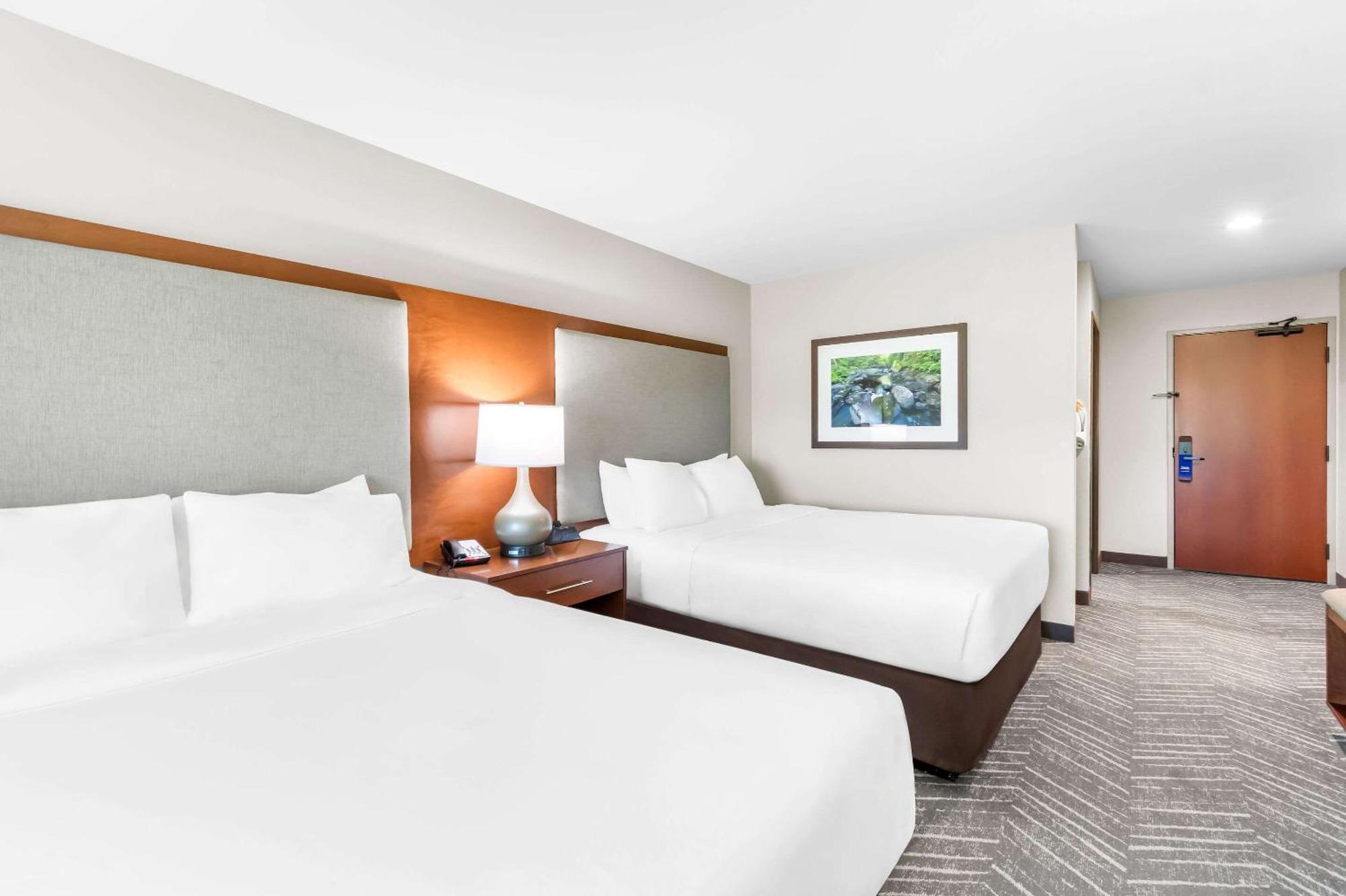 Comfort Inn & Suites Mountain Iron And Virginia Екстериор снимка
