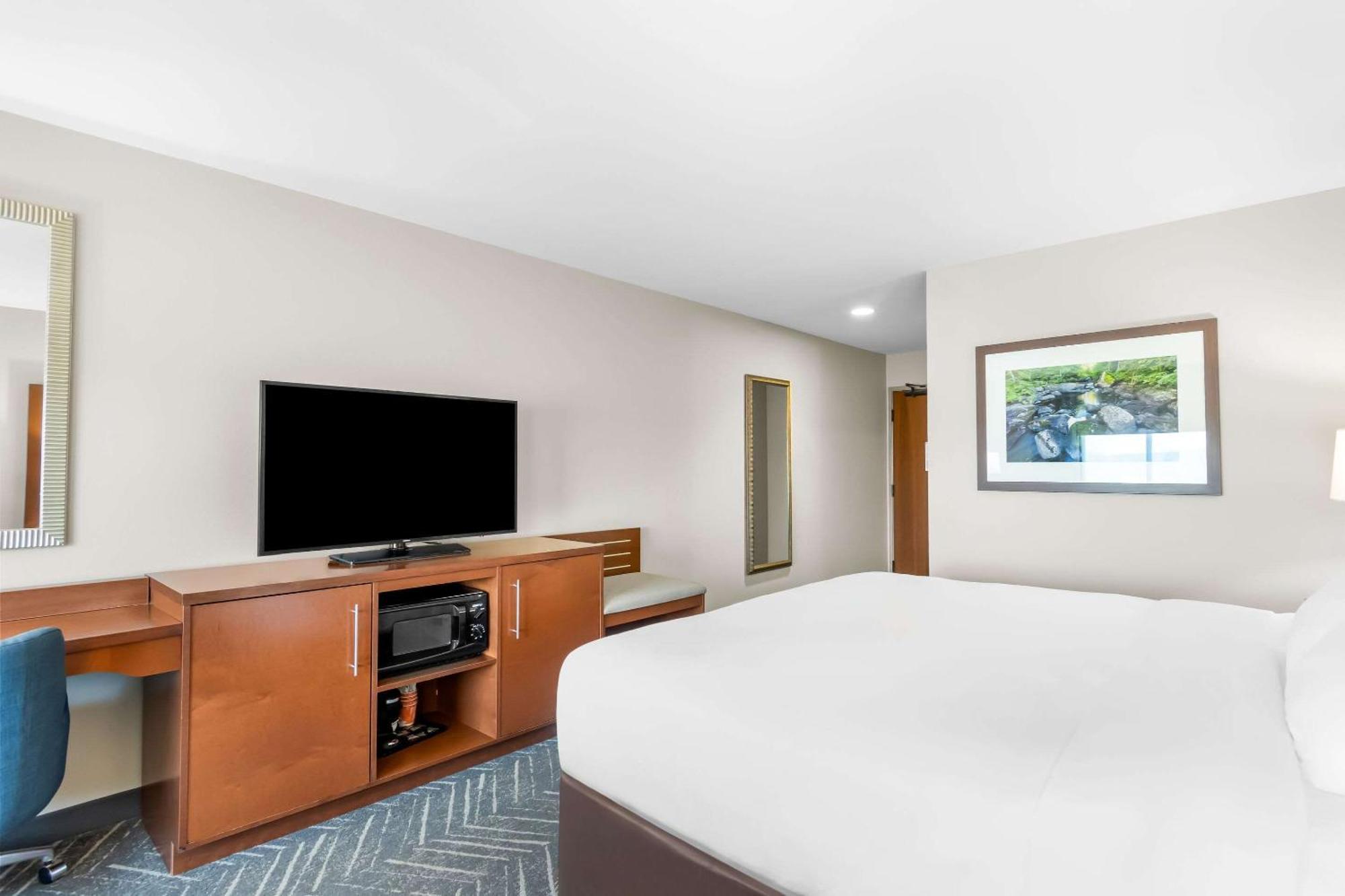 Comfort Inn & Suites Mountain Iron And Virginia Екстериор снимка
