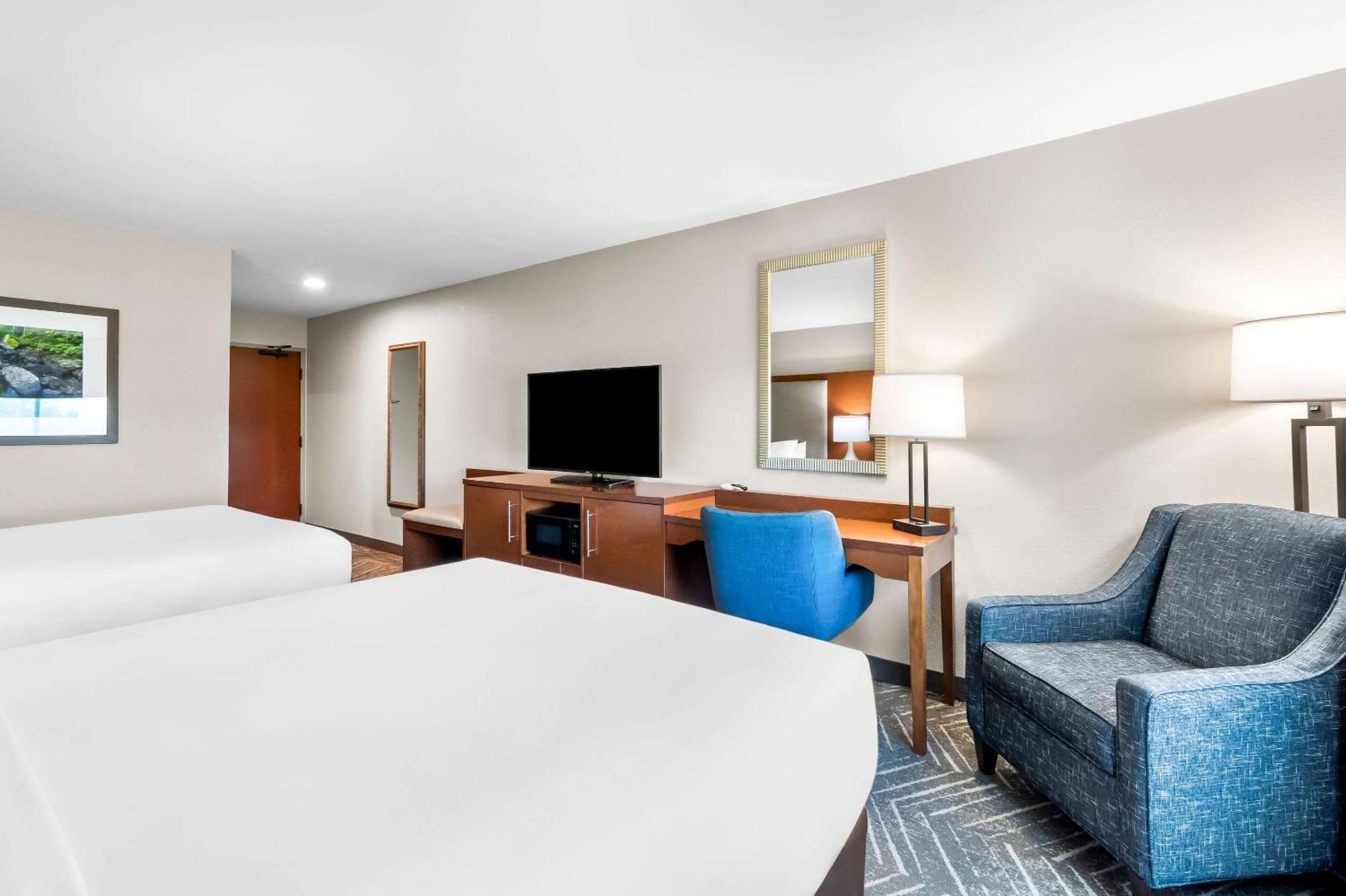 Comfort Inn & Suites Mountain Iron And Virginia Екстериор снимка