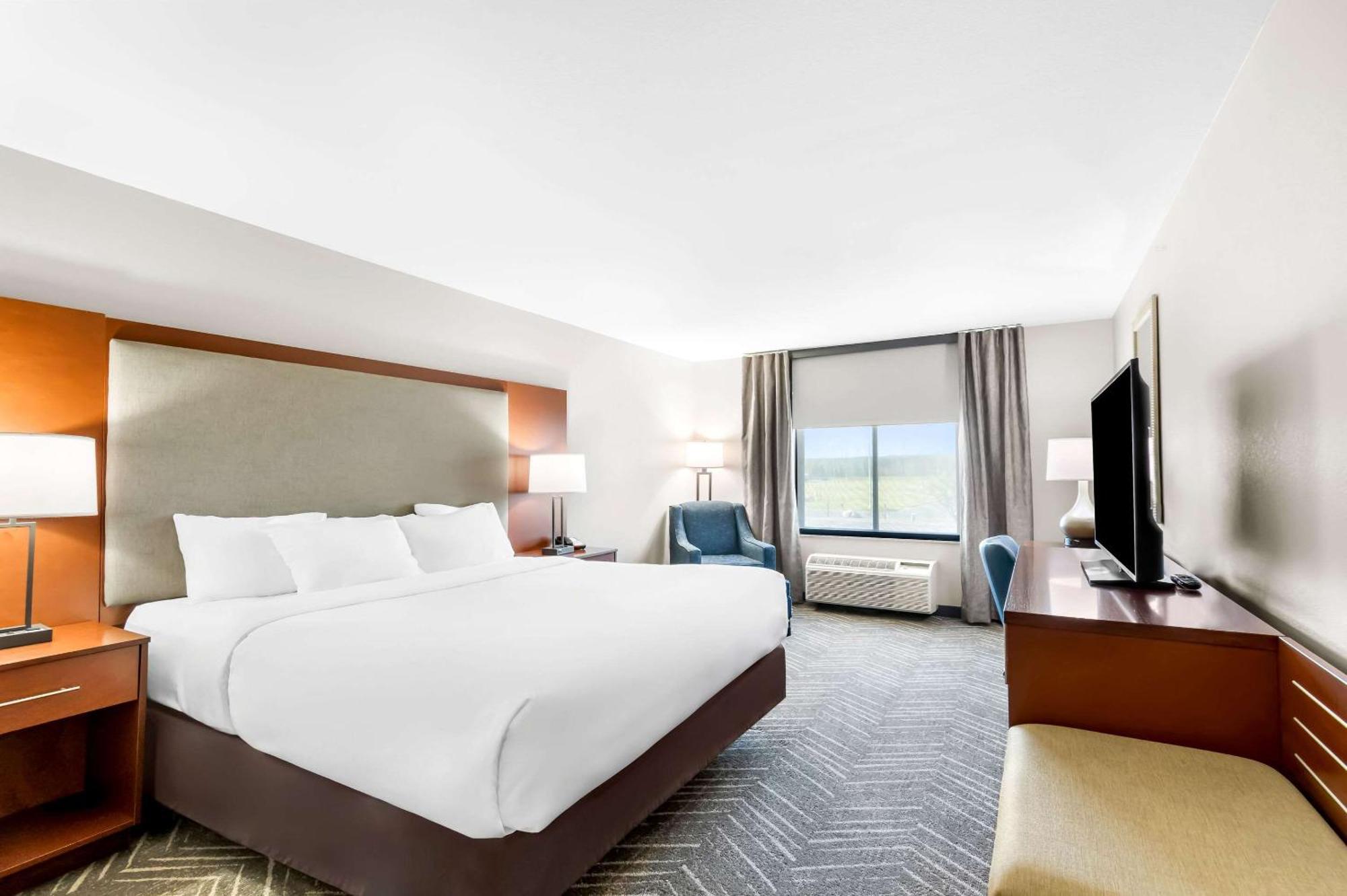 Comfort Inn & Suites Mountain Iron And Virginia Екстериор снимка
